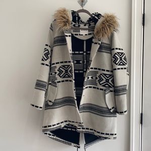 BB Dakota Black and Cream Patterned Coat